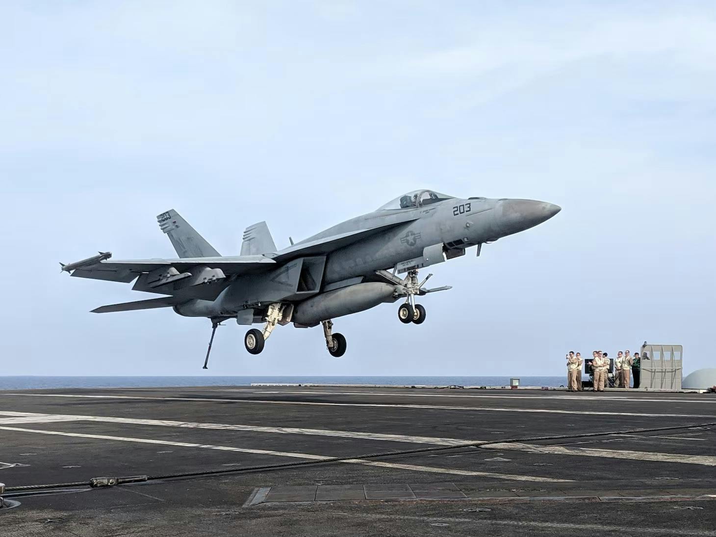 carrier_landing_19_june_2024