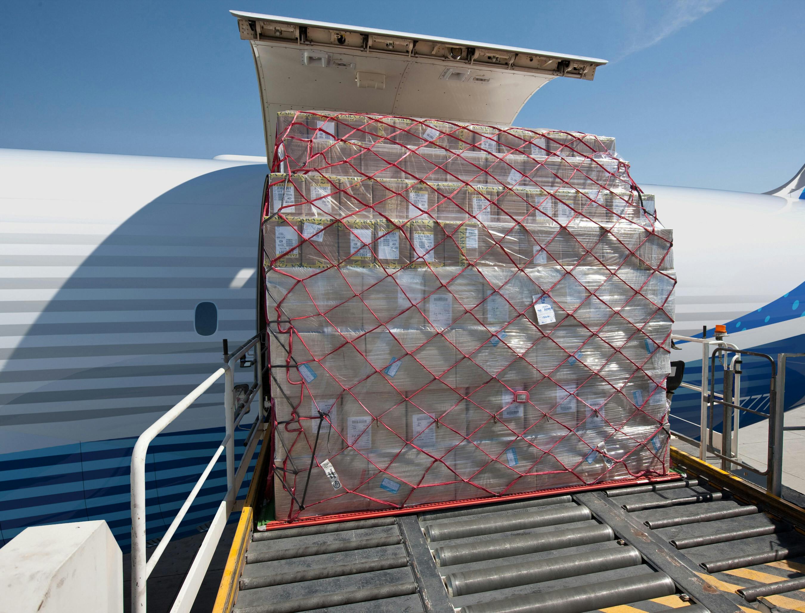 Boeing image.