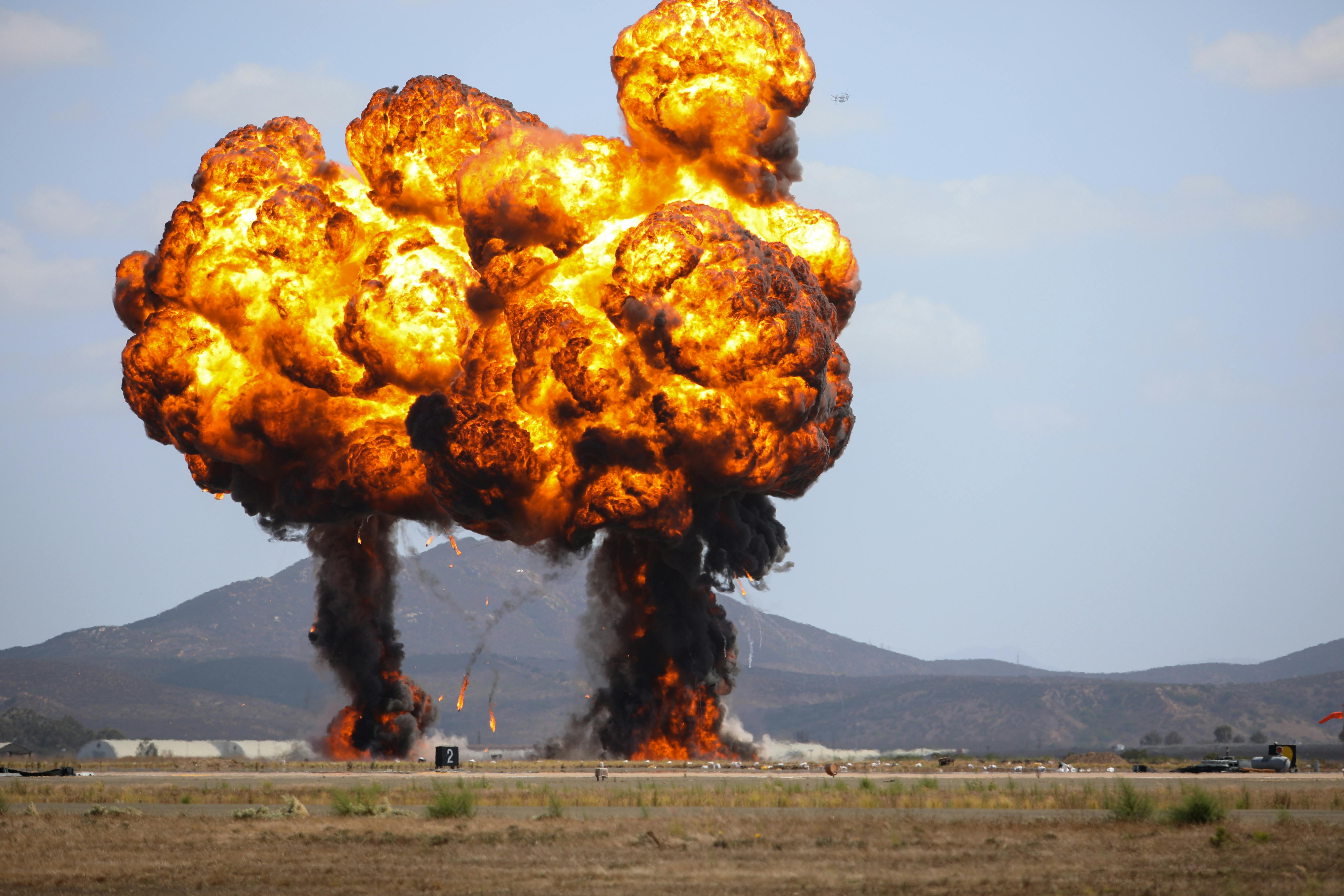 C-HOBS is a radar proximity sensor that provides a precise variable proximity function to the fuze system.