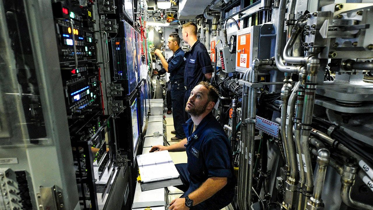 The General Dynamics Common Weapons Launcher (CWL) enables submarines to manage, monitor, and launch different tube-loaded weapons like torpedoes, missiles, and anti-submarine countermeasures using one streamlined interface.