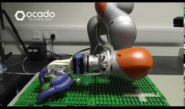 Warehouse Robot Developed that Can Pick Groceries