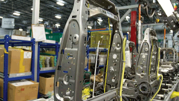 Subassembly of car seats using carton flow at a Toyotetsu plant