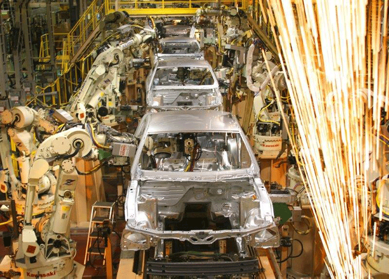 Factory Output in U.S. Declines on Weaker Auto Production