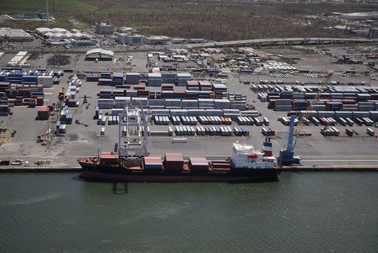 US Trade Gap Widens to 10-Year High Amid China Tensions