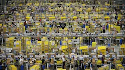 Employees at Amazon's New NYC Warehouse Launch Union Push Employees at Amazon's New NYC Warehouse Launch Union Push