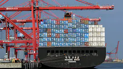 There Aren’t Enough Containers to Keep World Trade Flowing There Aren’t Enough Containers to Keep World Trade Flowing