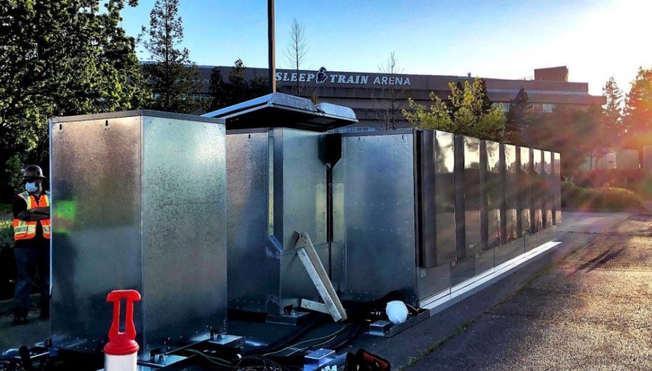 Renewable energy can also be incorporated into microgrids, especially microgrids that aim to reduce emissions. (Photo: Bloom Energy)