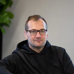 Jade Cowan, Lead Software Developer for Mesa Solutions Jade Cowan, Lead Software Developer for Mesa Solutions