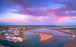 The town of Carnarvon in Western Australia, which will be home to an long duration energy storage microgrid test. (Source: Told by Peter / Shutterstock.com) The town of Carnarvon in Western Australia, which will be home to an long duration energy storage microgrid test. (Source: Told by Peter / Shutterstock.com)