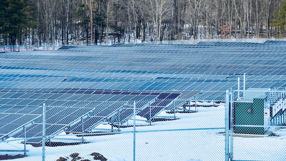 New industrial solar farm for renewable energy supply in upstate New York. Image credit PQK/Shutterstock.com