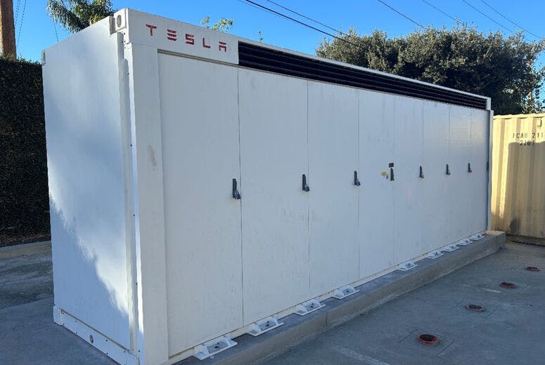 A one-megawatt Tesla battery will store excess power for later use. (Source: Loma Linda University Health)