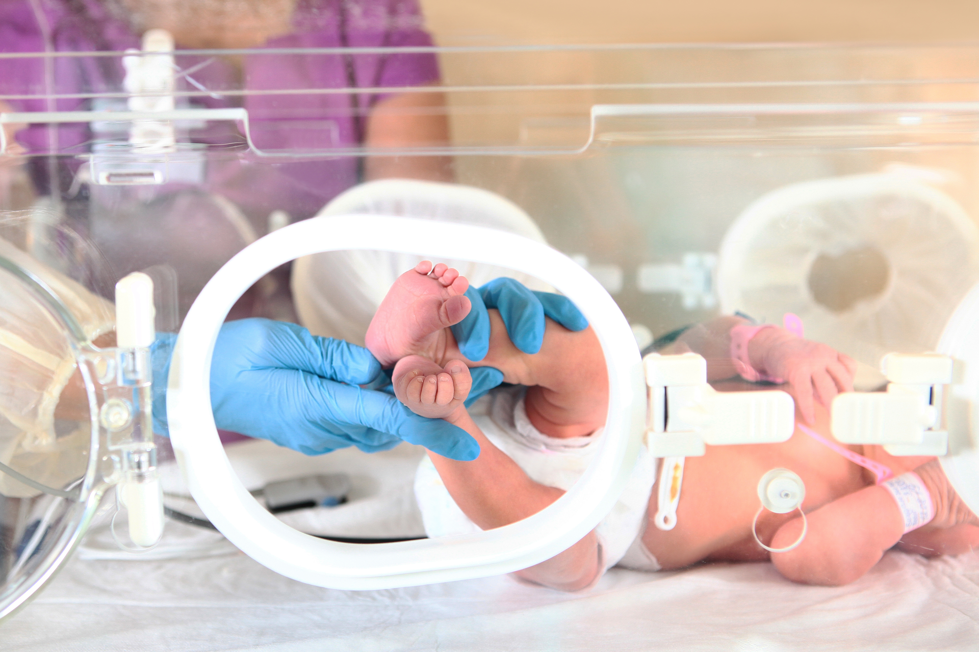 Adobebaby In Icu Adobe Stock 284505062 629f6f4dd95d3