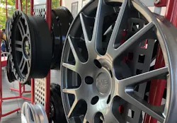 1672945382611 Customwheeldisplay 1672945382611 Customwheeldisplay