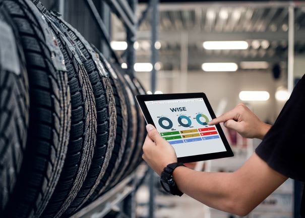 1672945650624 Maddencotablet