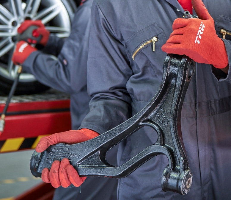 1672948951552 Zfaftermarkettrwcontrolarmweb