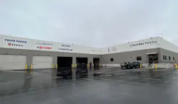 1672949000305 Eastbay 1672949000305 Eastbay