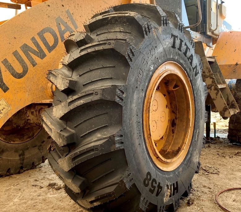 1673018157241 Titanhk458 Iowafeedlotloader0621