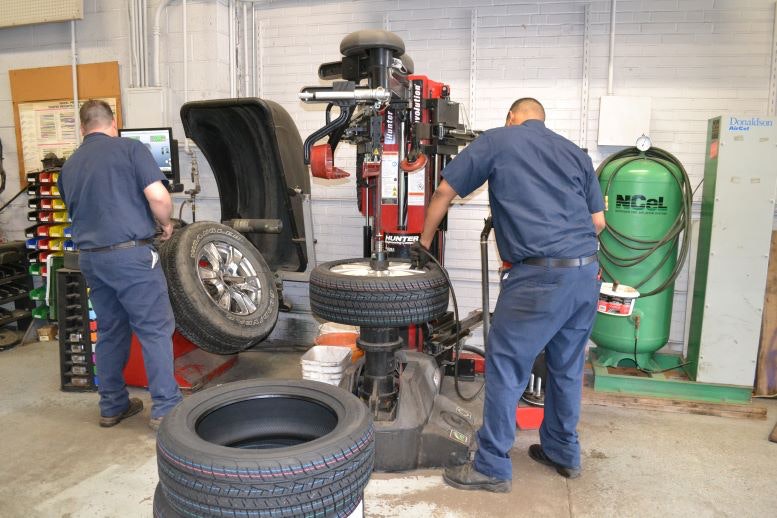 1673020965740 Marchmorgantoolsequipmentstorytiremountingphotoresized