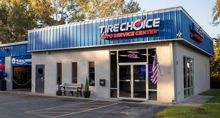 1673021326439 Monrotirestoreresizedjan27