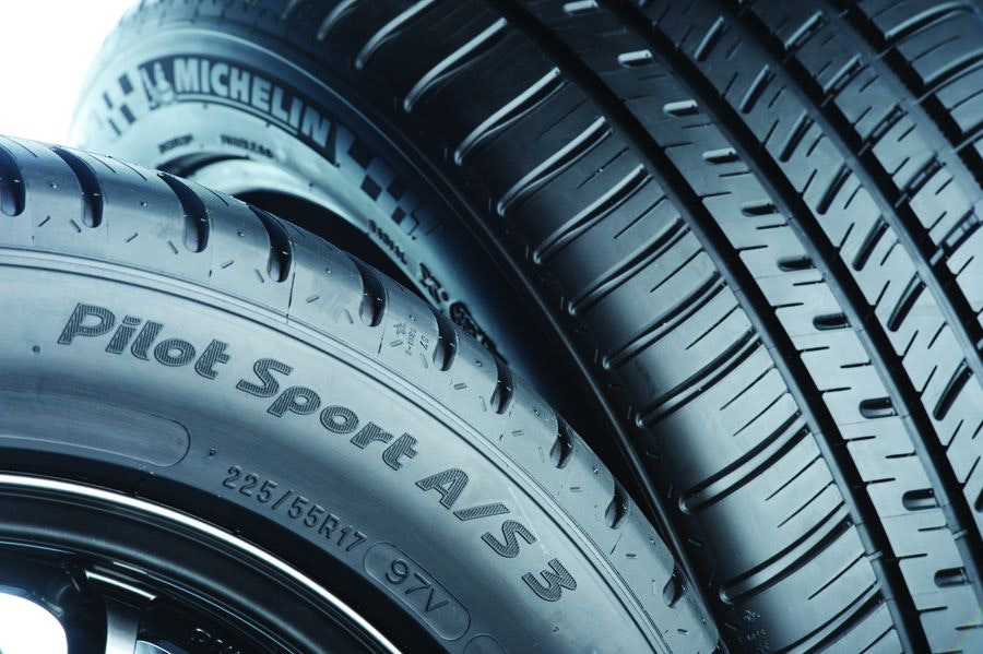 1673040391136 Michelinpilotsportas3uhptire