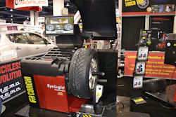 1673040642552 Corghieyelightelectronicwheelbalancer 1673040642552 Corghieyelightelectronicwheelbalancer