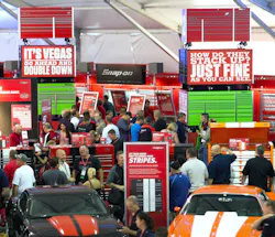 1673042987010 Snapongetspersonalatfranchiseeconference 1673042987010 Snapongetspersonalatfranchiseeconference