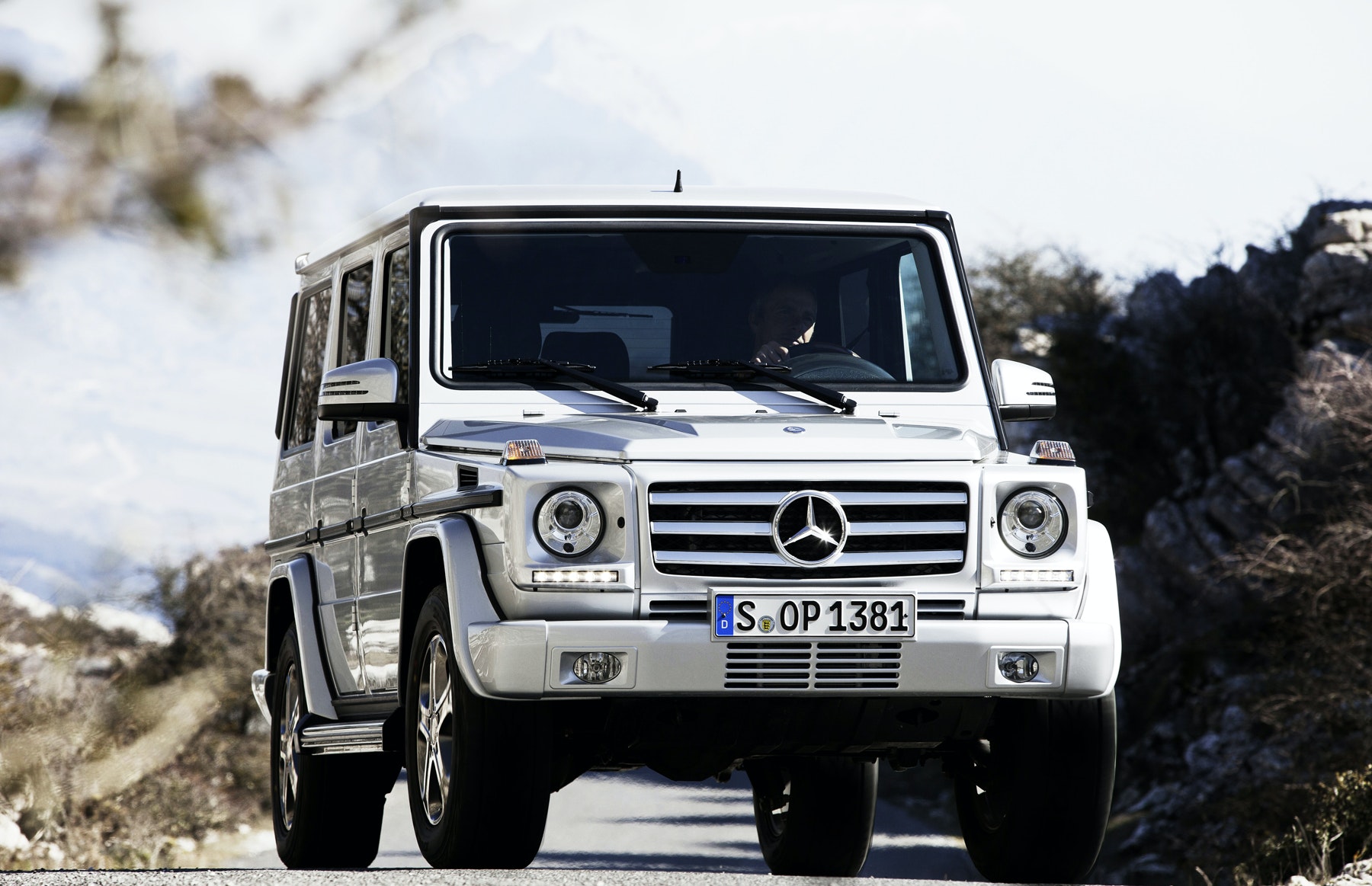 1673049941792 Kumhoisoesupplierformercedesbenzgclass
