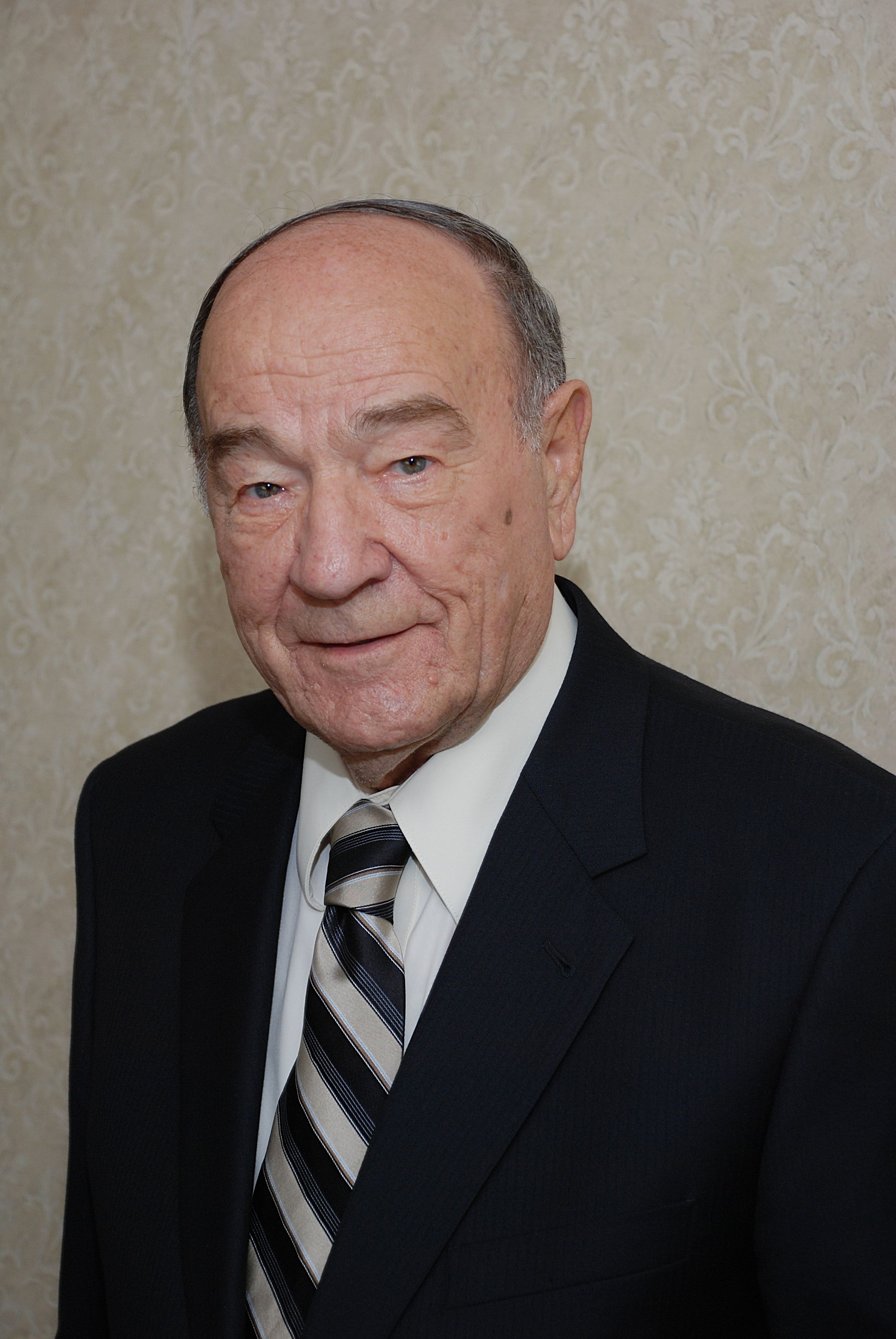 1673281809344 Tireindustrylegendpaulzurcherdiesat90