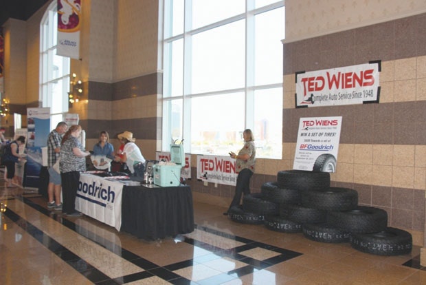 1673299221675 Usingemediatoattractcustomers