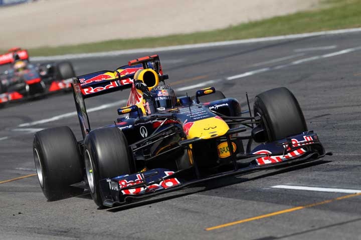 1673302697709 Vettelwinsexcitingduelatbarcelona