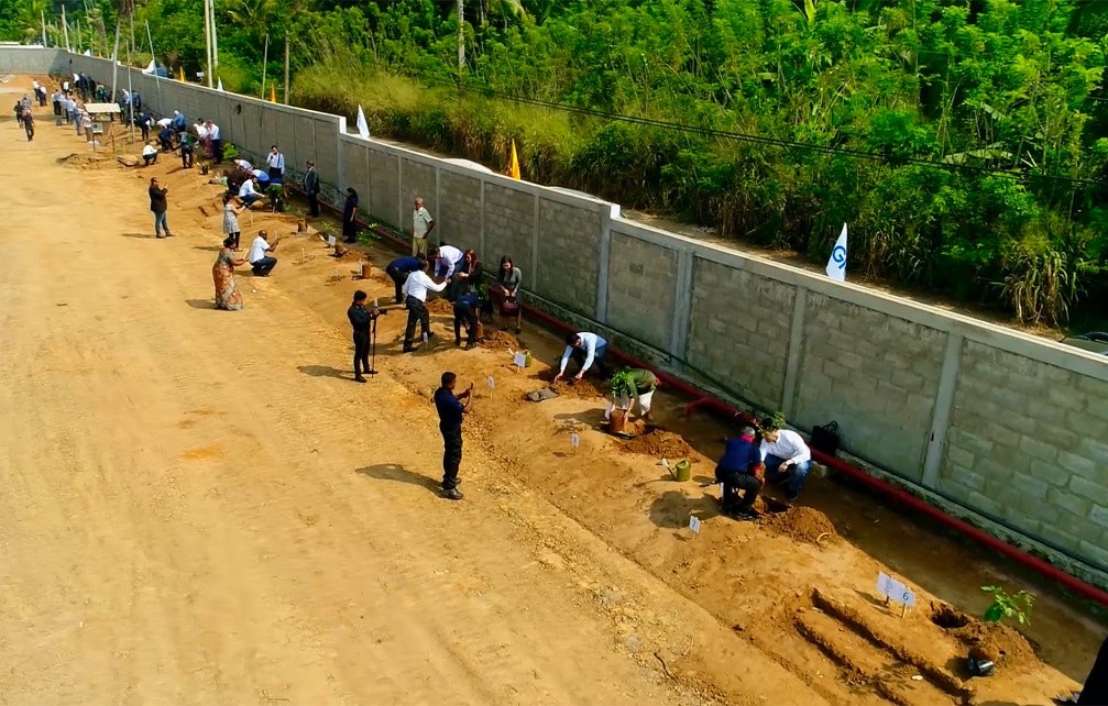 1673318947846 Grisguestsplantmorethan50treesatfactorysgrandopening