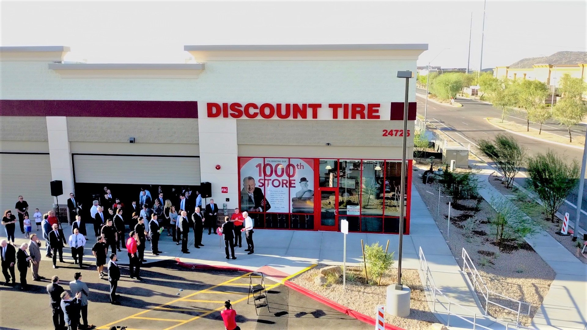 1673319625293 Discounttireopensitsmilestone1000thstore