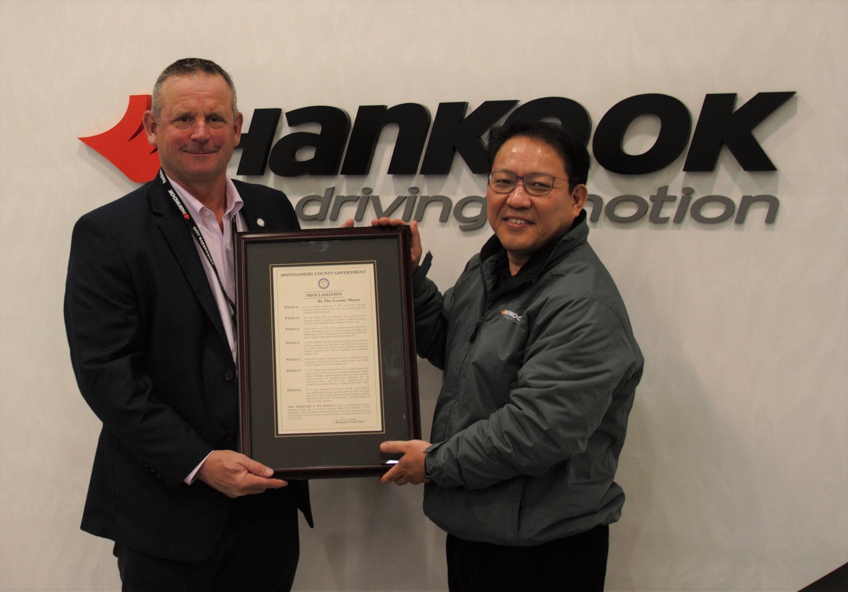 1673320138818 Montgomerycountyshowsitsappreciationtohankook