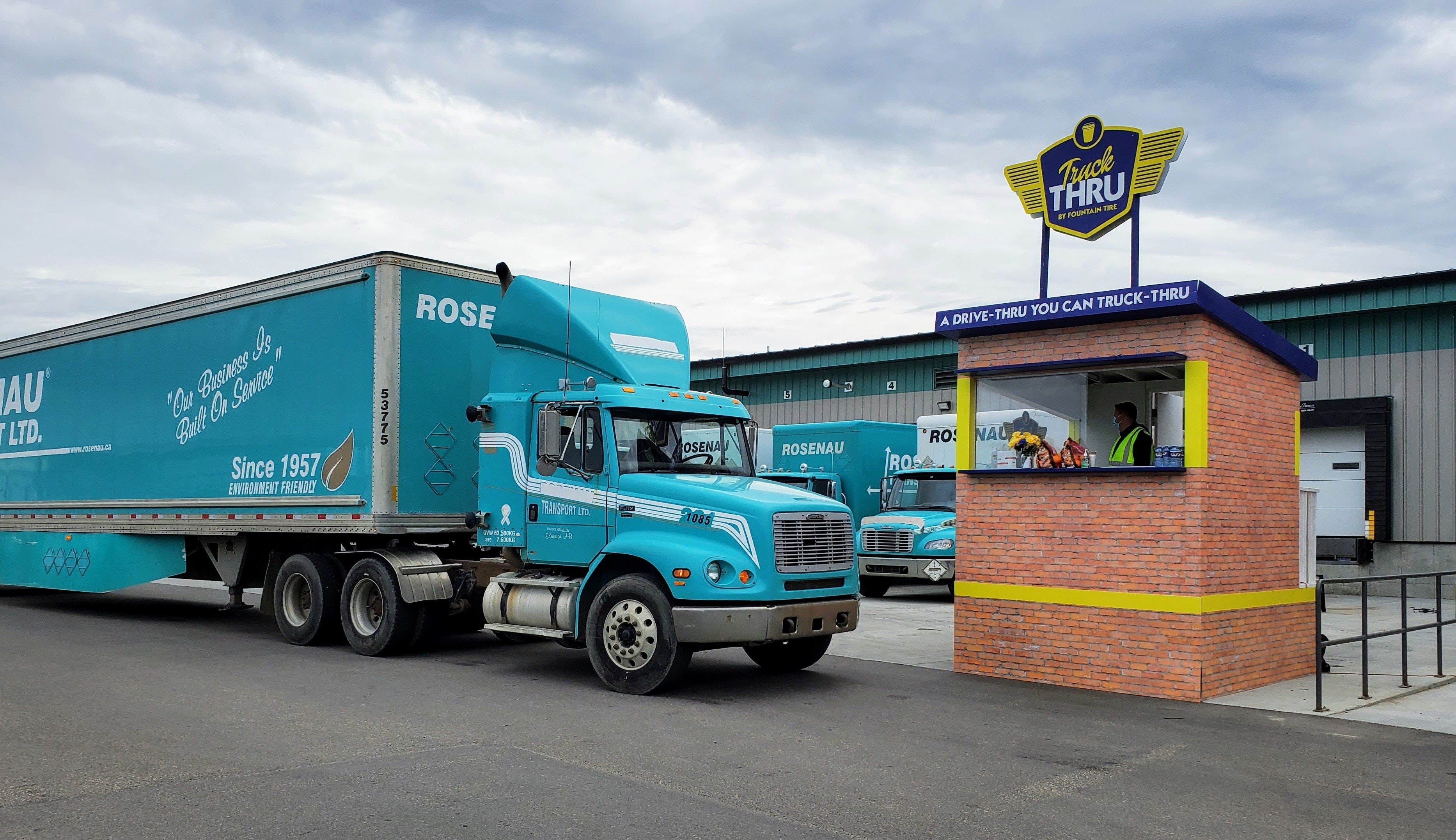 1673322253020 Fountaintiretruckthrupopsupinedmonton