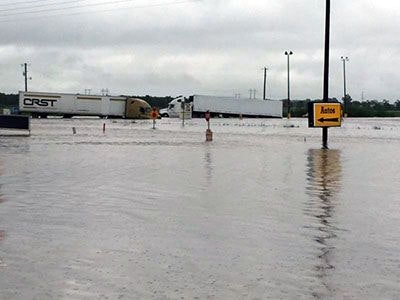 1673377180726 Lovesdonates25000tohelpwithlouisianafloodingreliefefforts