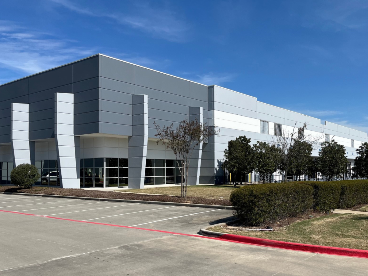 Maxam's new distribution center in Houston, Texas, will be fully operational at the end of the month.
