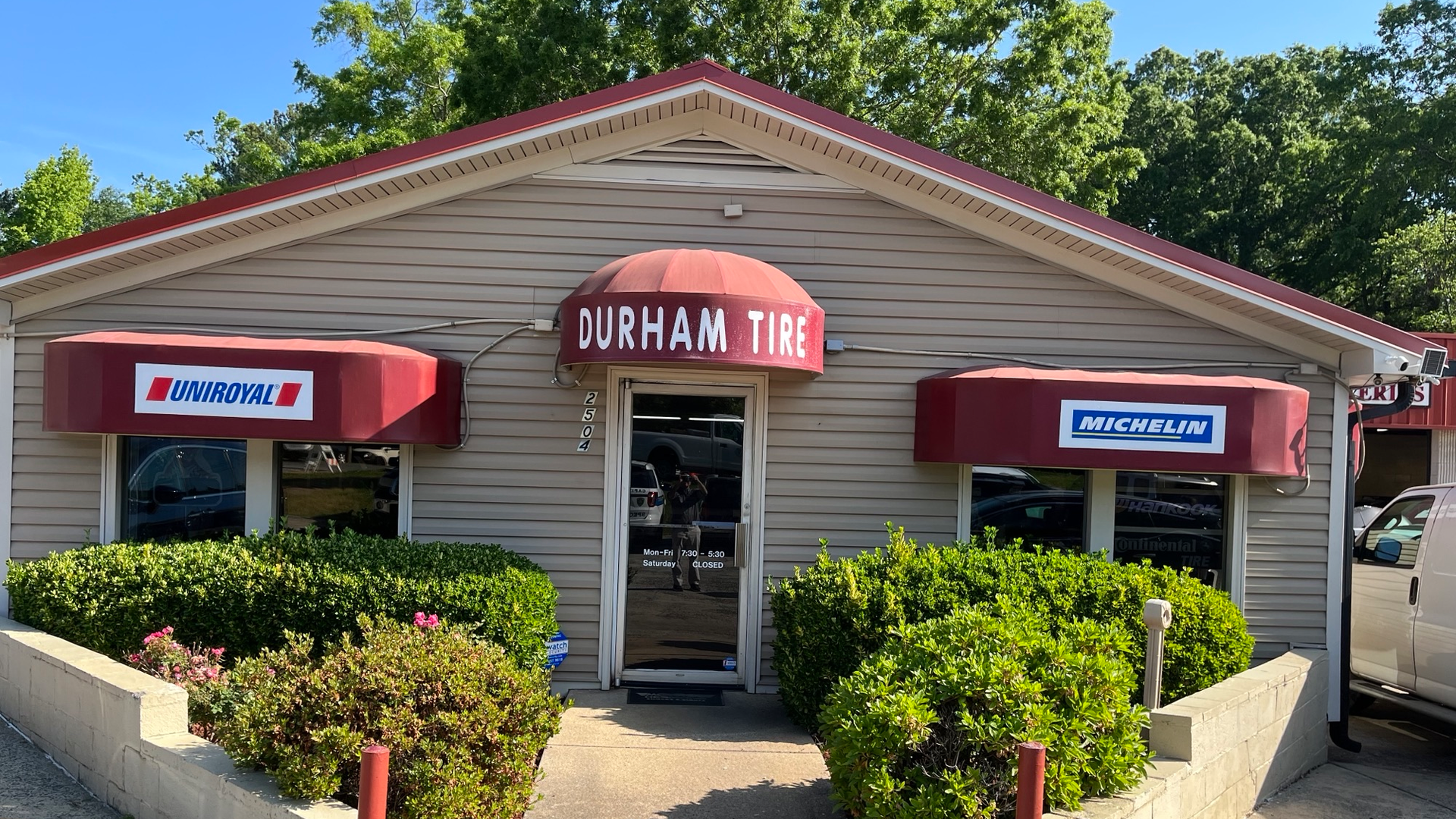 Chapel Hill Tire's newest location spans 4,140 square feet and has six service bays, according to Marc Pons, president of Chapel Hill.