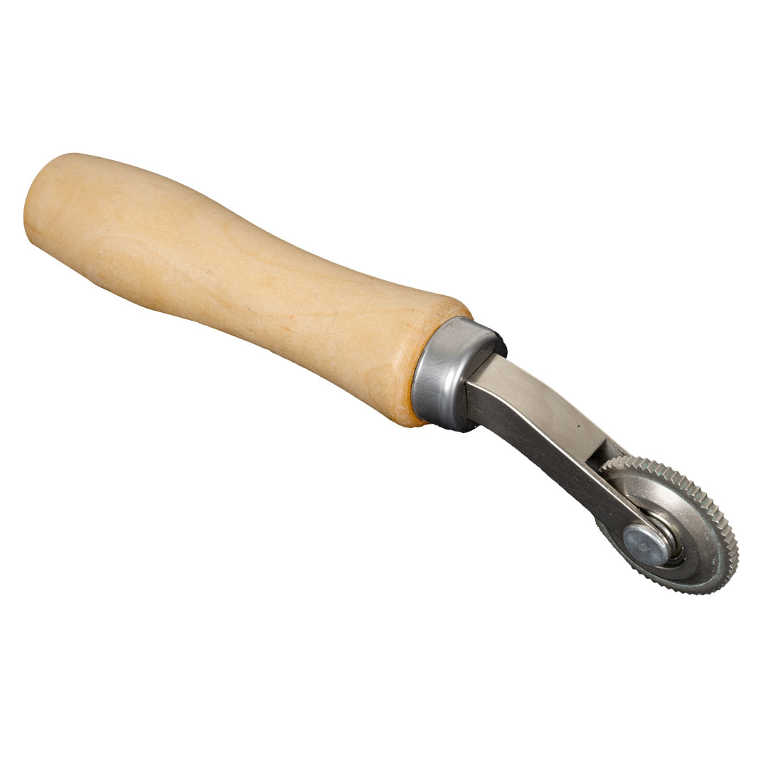 The Gooseneck allows you to reach any angle and remove air bubbles while completing the repair process.