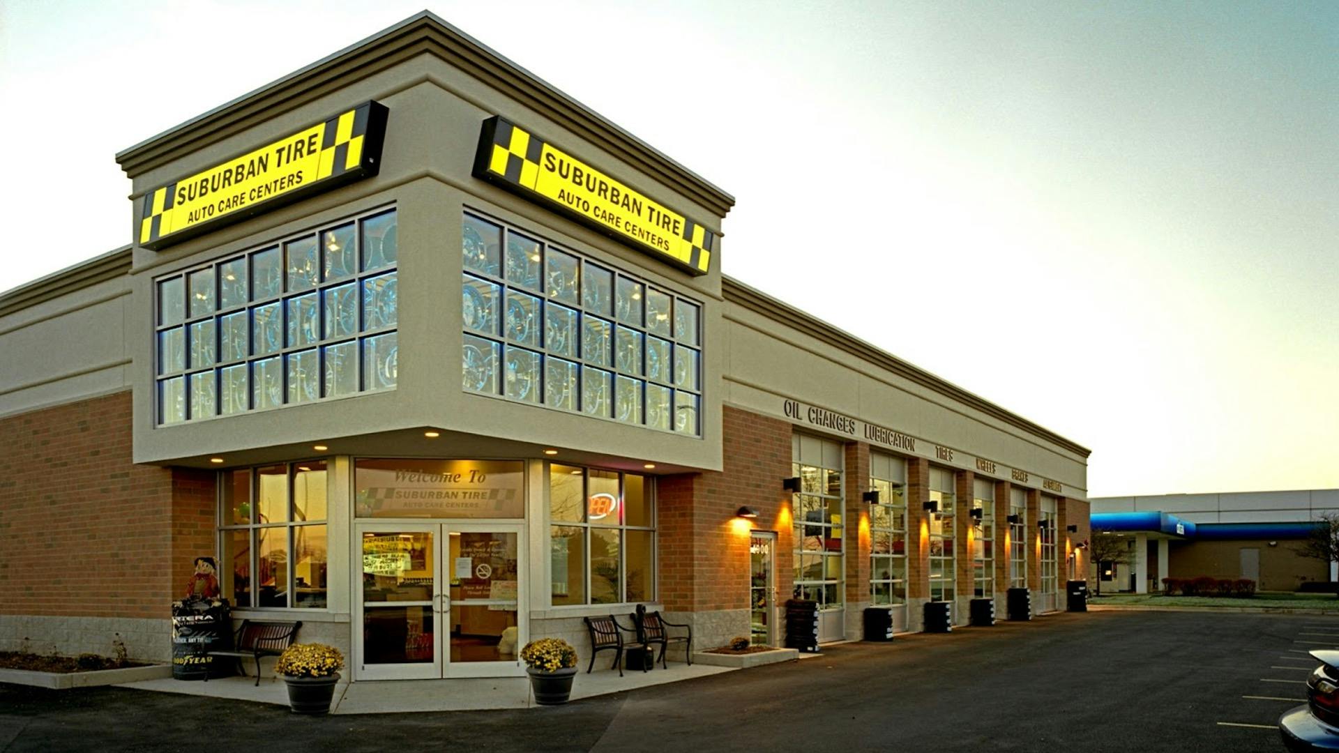 Discount Tire is moving into &ldquo;The Windy City&rdquo; via the acquisition of Suburban Tire Auto Repair Centers, a six-store chain that will continue to operate under its existing name.