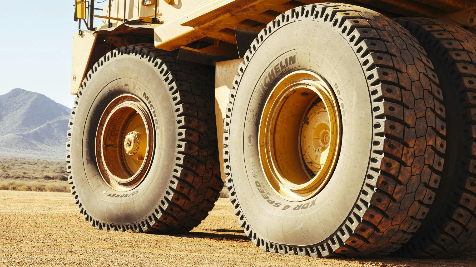 &ldquo;The Michelin XDR 4 Speed Energy tire features innovative technologies - such as an optimized, more flexible tread and energy-saving rubber compound - that enable the tire to run cooler and result in more energy being directed towards propelling the truck,&rdquo; say Michelin officials.