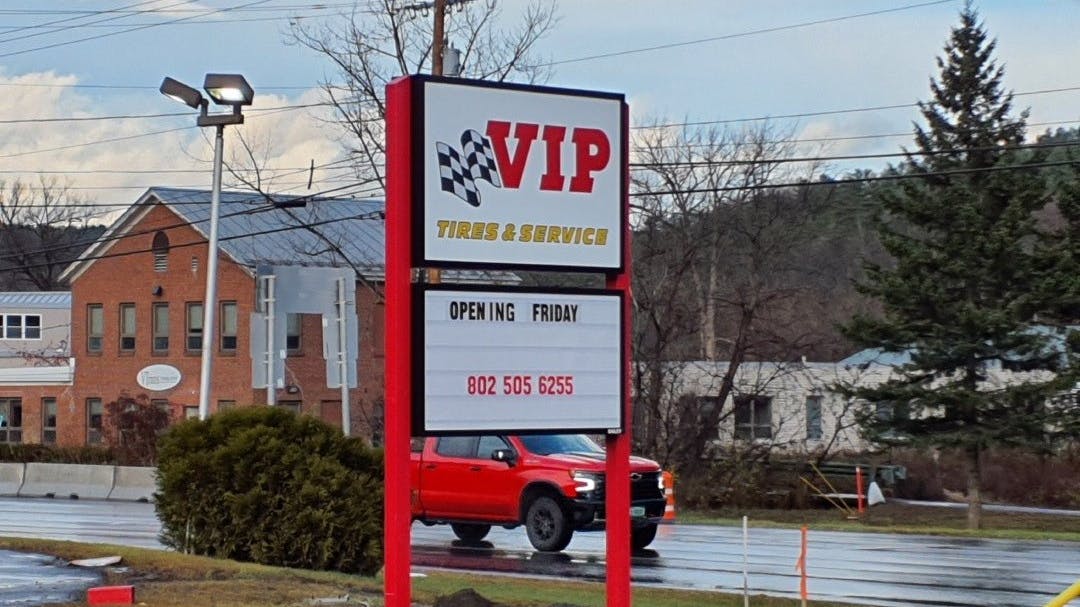 This is the sixth location in Vermont for the Auburn, Maine-based company.