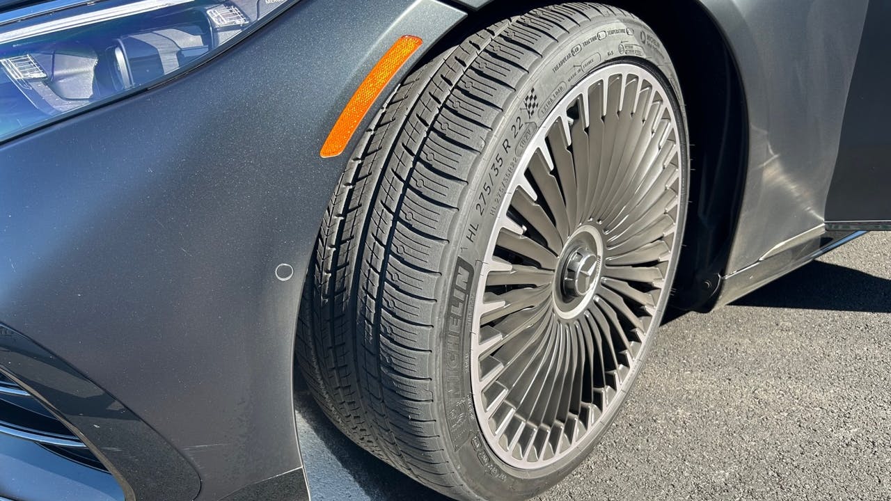 In the replacement channel, PLT tire demand in North America was &ldquo;stable,&rdquo; showing an increase of 1%,