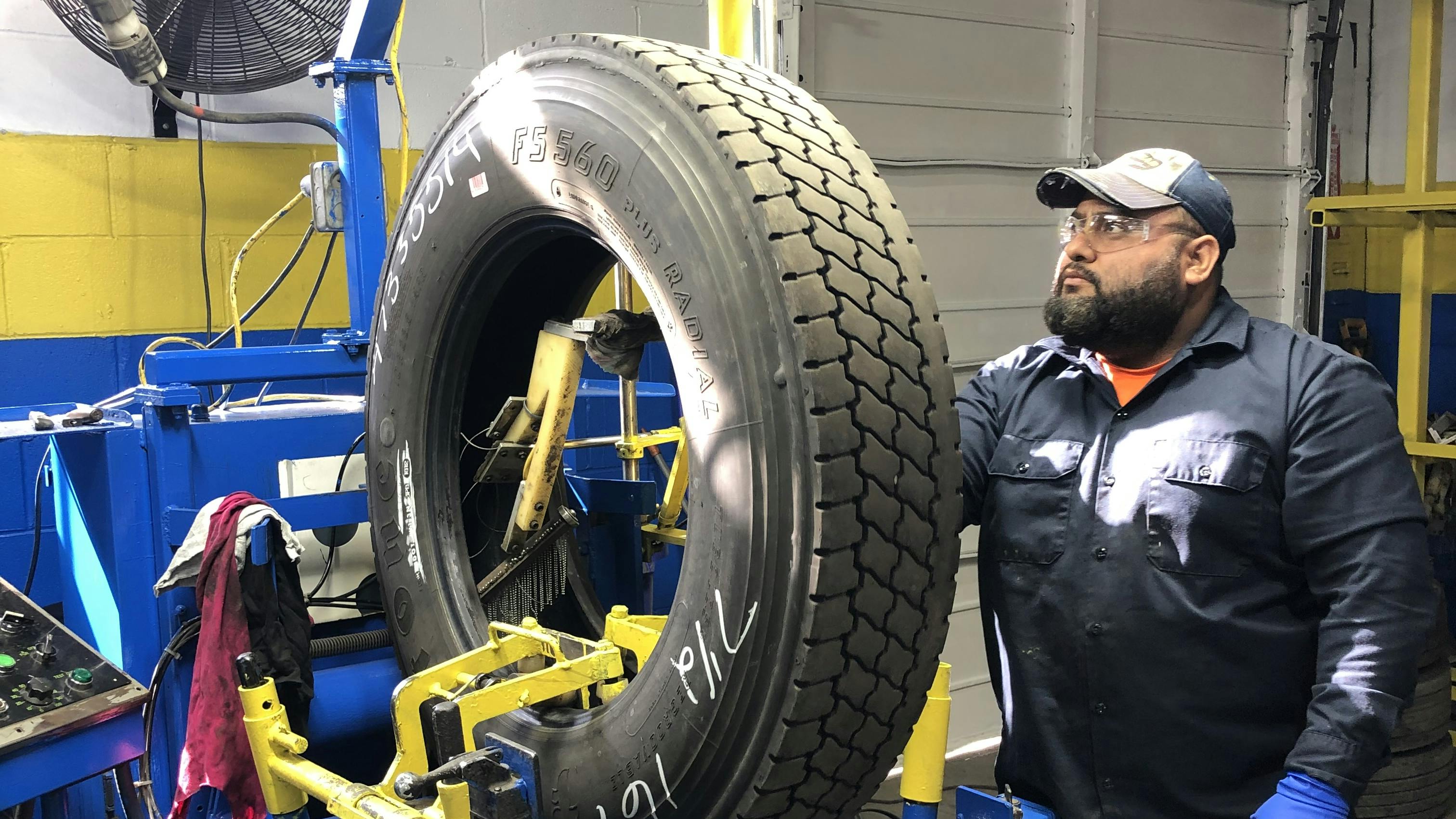 The legislation is designed &ldquo;to promote economic growth by providing a tax credit to consumers who purchase retreaded tires made in the United States,&rdquo; according to a joint statement from LaHood and Sykes.