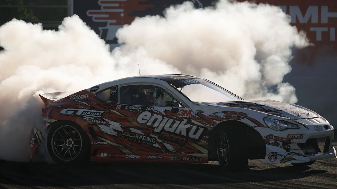 68f796dccb326c72e0c35c0d Minowa Car At Long Beach