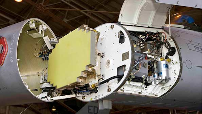 F 16 Electronic Scanning Radar Enhances Target Detection Tracking Microwaves Rf