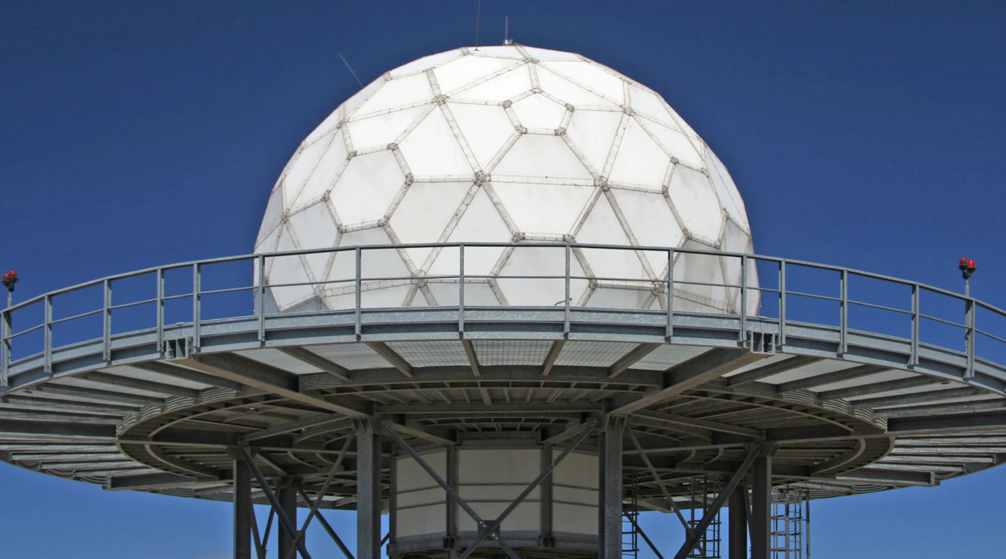Radome Led Radomes Protect Reflectors from the Polar Frost | Microwaves & RF