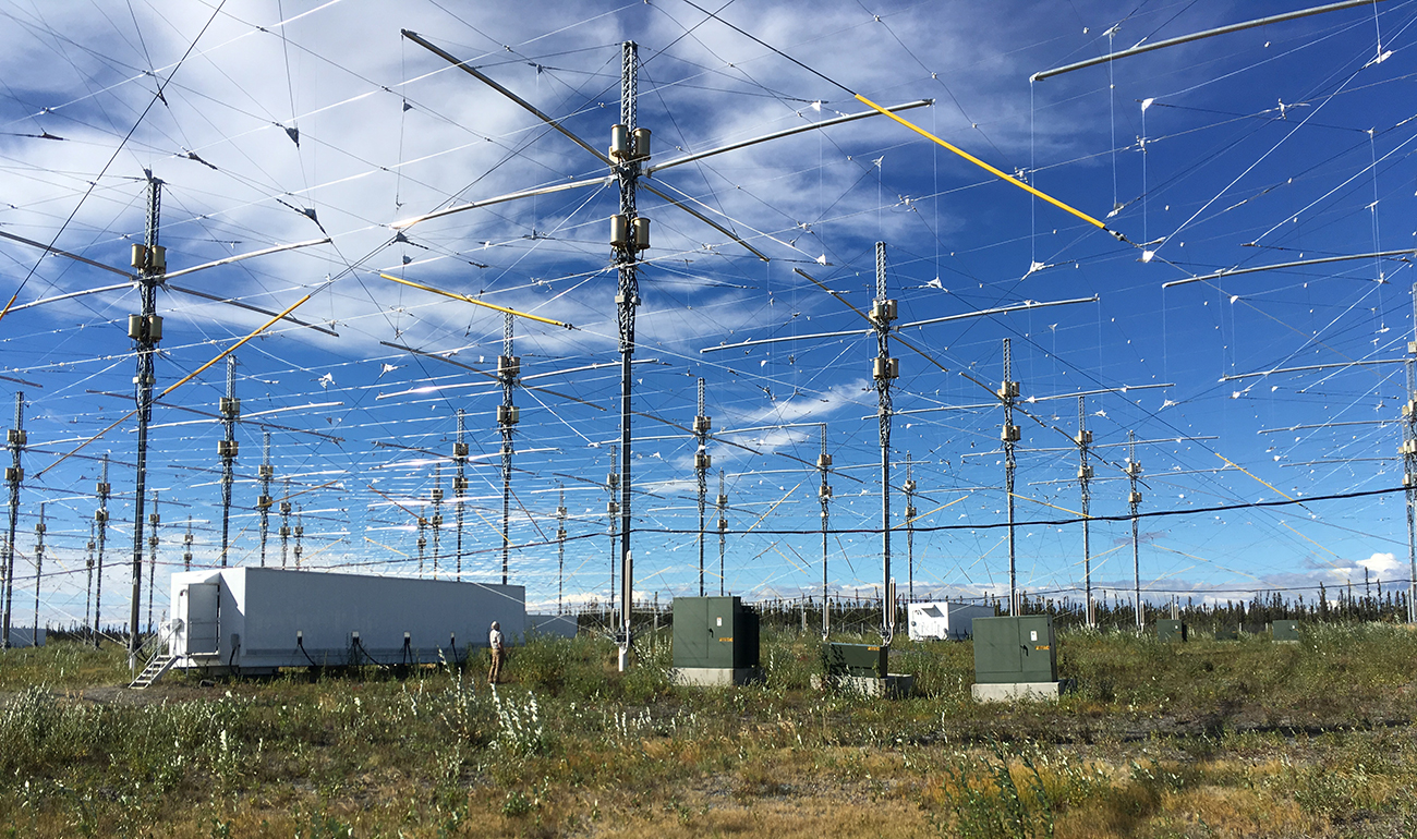 Modeling Mutual Coupling in Large Antenna Arrays