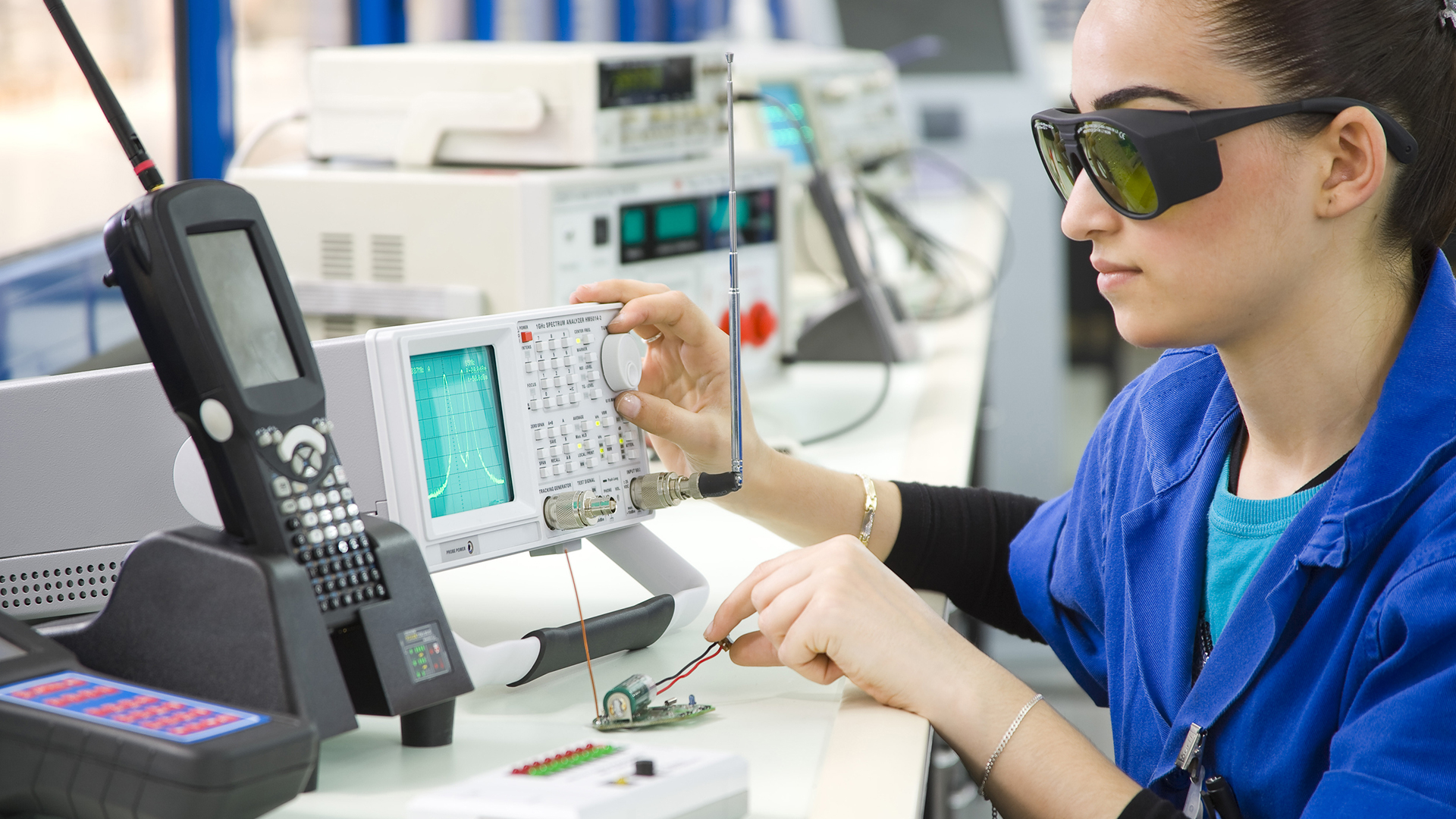 Woman Engineer Dreamstime L 10430033