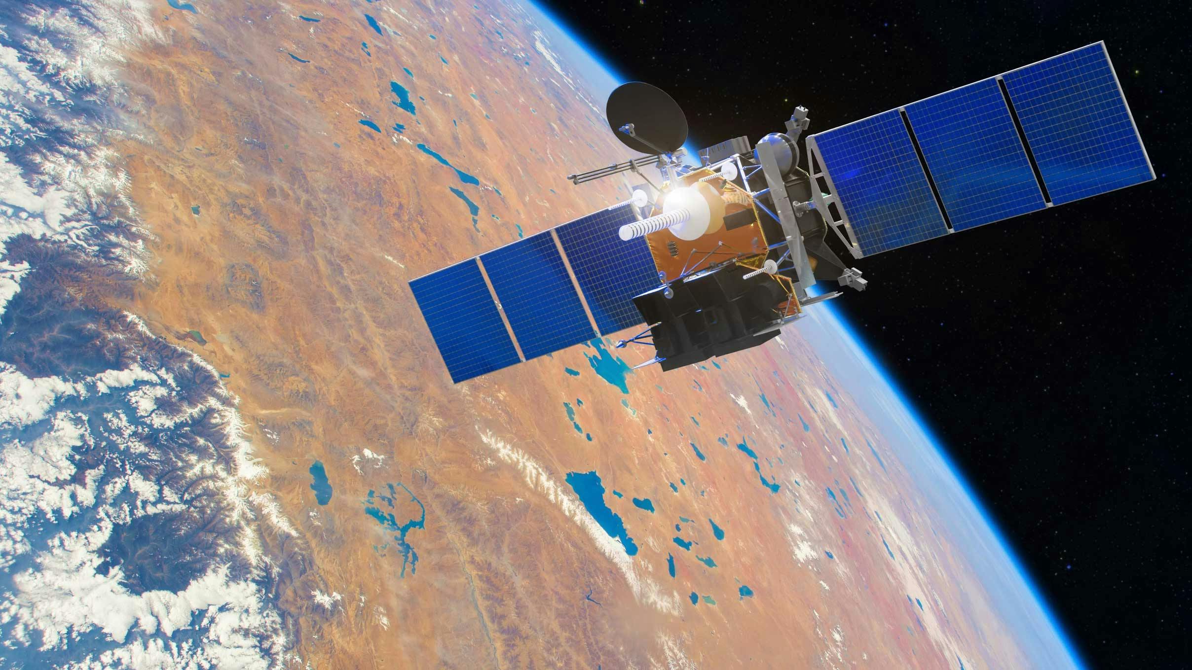 satellite_dreamstime_dezzor_132219382