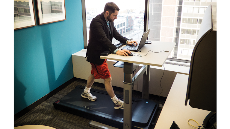 What S It Really Like Using A Treadmill Desk New Equipment Digest